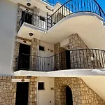 Nergis Ξενοδοχείο *